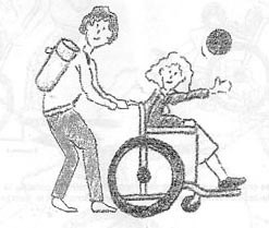 Hospitalier poussant un fauteuil roulant, la personne assise saluant de la main