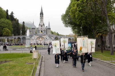 Photos Lacaze Procession2011 05