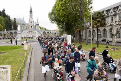 Photos Lacaze Procession2011 12