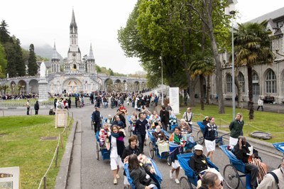 Photos Lacaze Procession2011 28